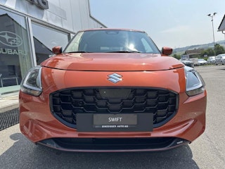 Vehicle image SUZUKI SWIFT 0