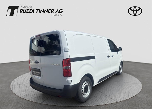 Vehicle image 4 Vehicle image 4