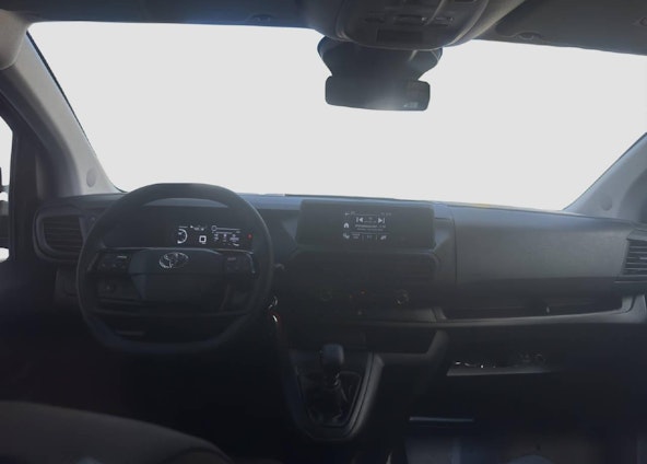 Vehicle image 13 Vehicle image 13