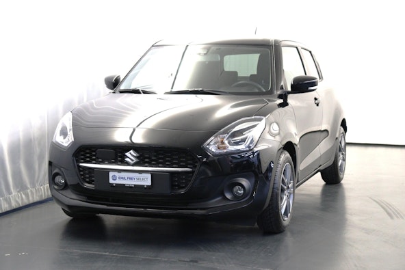 First vehicle image