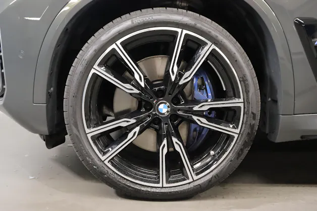 BMW X5 M60i xDrive