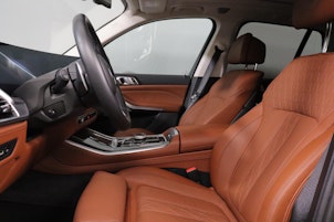 Vehicle image BMW X5 M60i xDrive