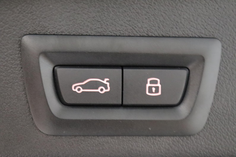 Vehicle image BMW X5