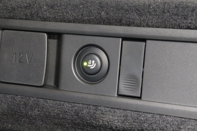 Vehicle image BMW X5