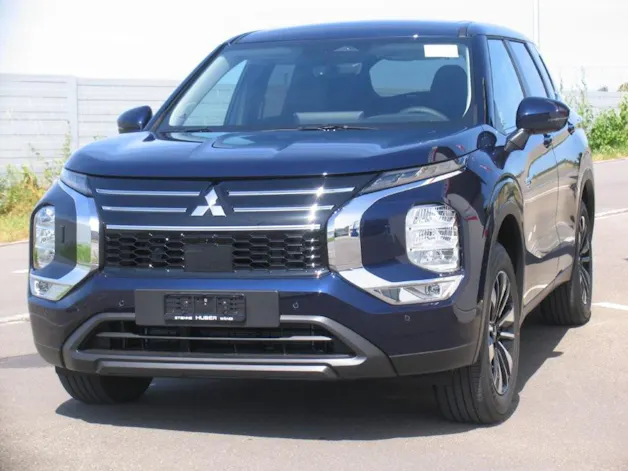 Mitsubishi Outlander 2.4 PHEV Invite 4x4