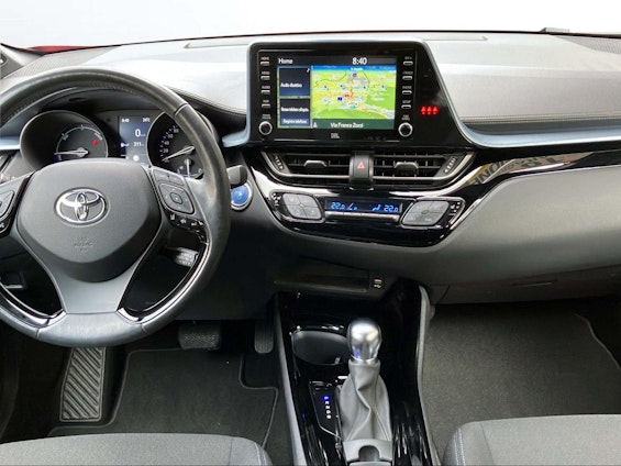 Vehicle image 9