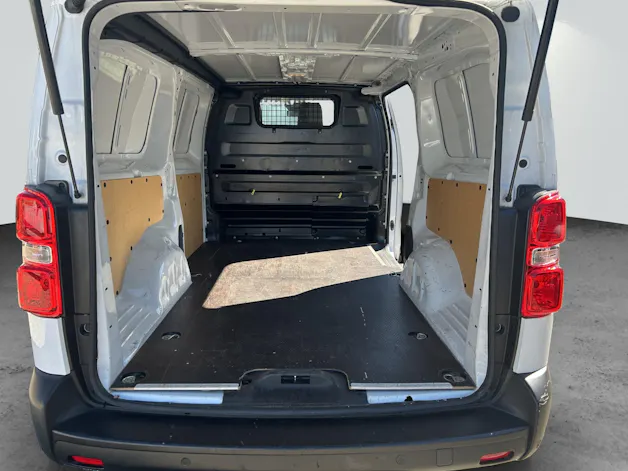 Toyota PROACE Van L2 2.0 D Advanced
