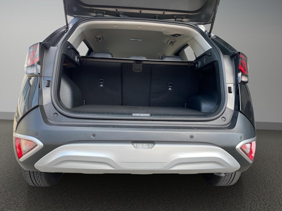 Vehicle image 6 Vehicle image 6