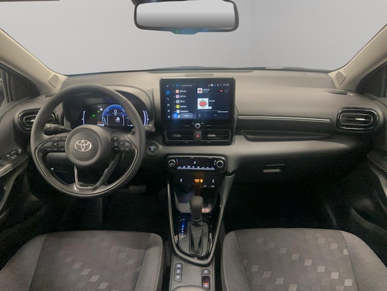 Vehicle image 11