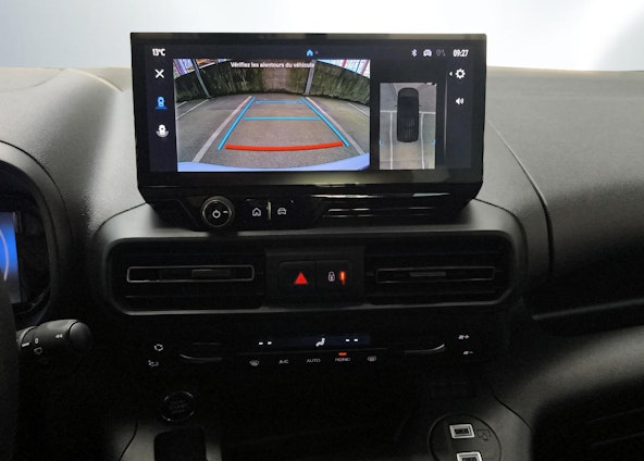 Vehicle image 6 Vehicle image 6