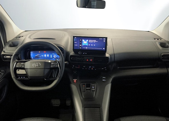 Vehicle image 9 Vehicle image 9