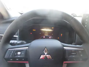 Mitsubishi Outlander 2.4 PHEV Inform 4x4