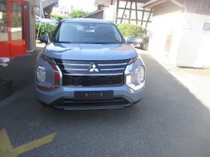 Mitsubishi Outlander 2.4 PHEV Inform 4x4