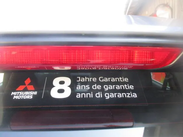 Mitsubishi Outlander 2.4 PHEV Inform 4x4