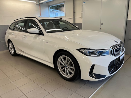 BMW 320d xDrive Touring 1