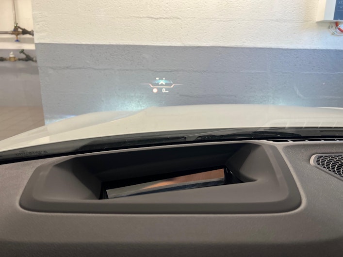 Vehicle image BMW 3 SERIES