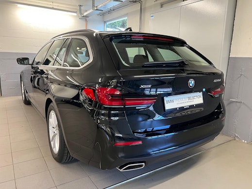 BMW 520d xDrive Touring 3