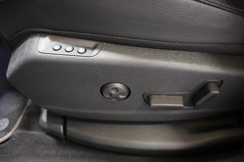 Vehicle image DS AUTOMOBILES DS7