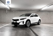 First vehicle image