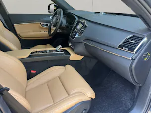 Volvo XC90 2.0 T8 TE Ultra Dark eAWD