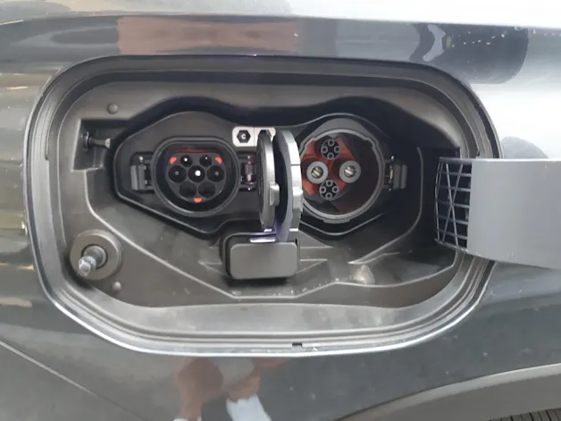Mitsubishi Outlander 2.4 PHEV NEW Invite 4x4