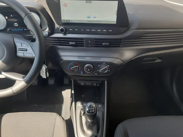 Hyundai i20 1.0 T-GDi Amplia Facelift 2025