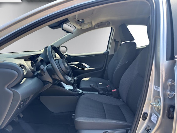 Vehicle image 8