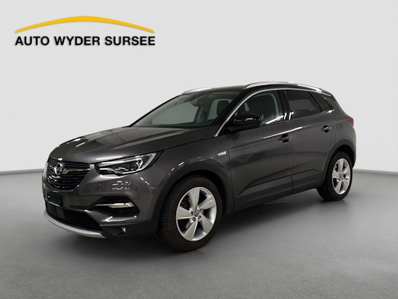First vehicle image