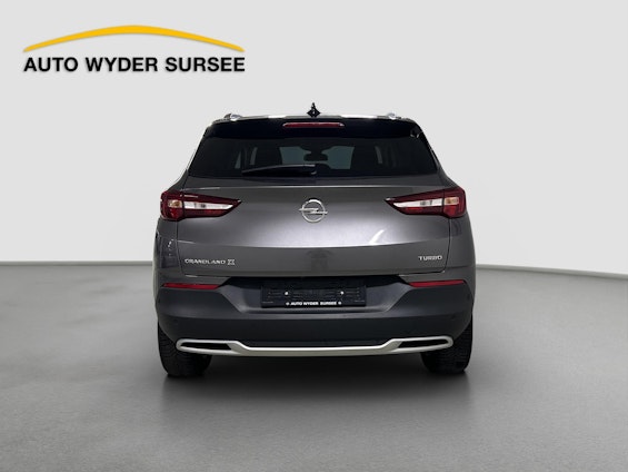 Vehicle image 4 Vehicle image 4