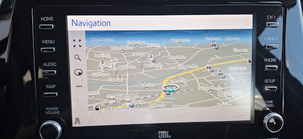 Vehicle image 17