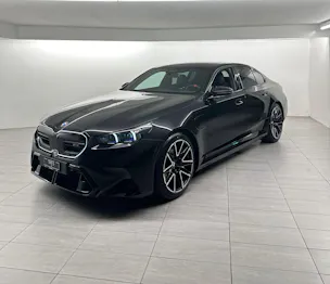 BMW M5 xDrive