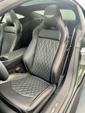 Vehicle image ASTON MARTIN DB12 Coupé 4.0 V8 Bi-Turbo