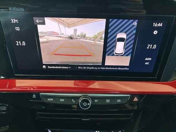 Vehicle image 8 Vehicle image 8