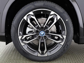 Vehicle image BMW iX1 30 xDrive
