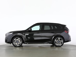 Vehicle image BMW iX1 30 xDrive