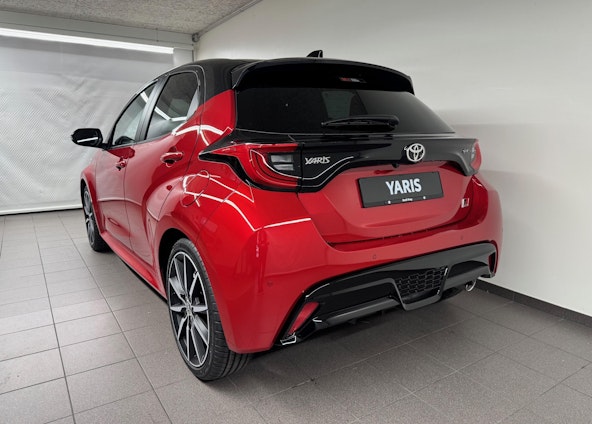 Vehicle image 3 Vehicle image 3