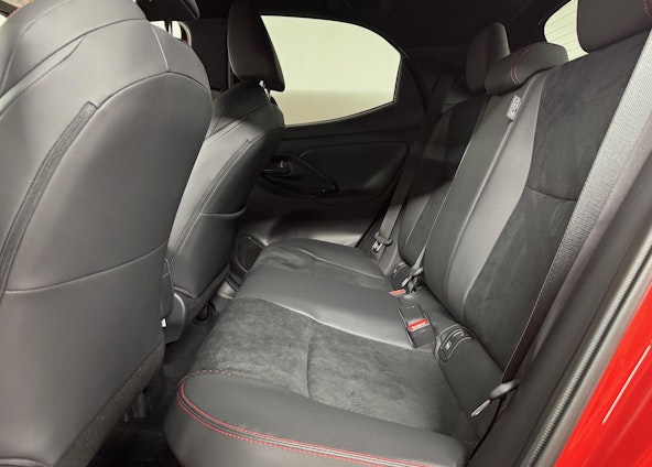 Vehicle image 7 Vehicle image 7