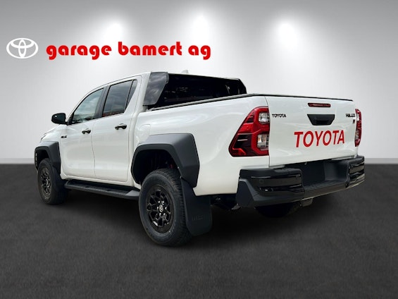 Vehicle image 3 Vehicle image 3