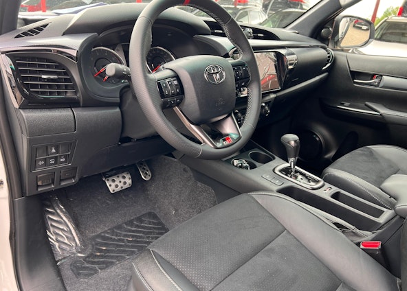 Vehicle image 7 Vehicle image 7