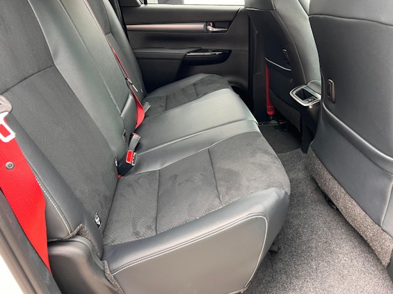 Vehicle image 11 Vehicle image 11