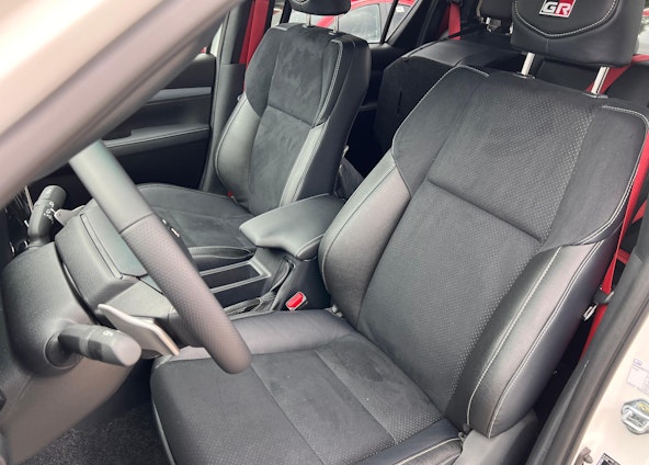 Vehicle image 9 Vehicle image 9