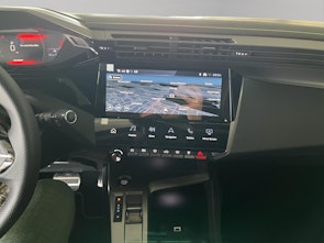 Vehicle image PEUGEOT 308 SW 1.2 Hybrid GT