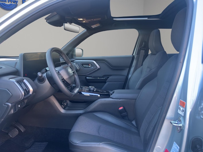 Vehicle image TOYOTA UrbanCruiser