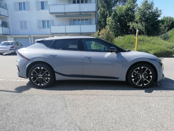 Vehicle image 13 Vehicle image 13