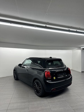MINI Mini F56 Cooper SE 3