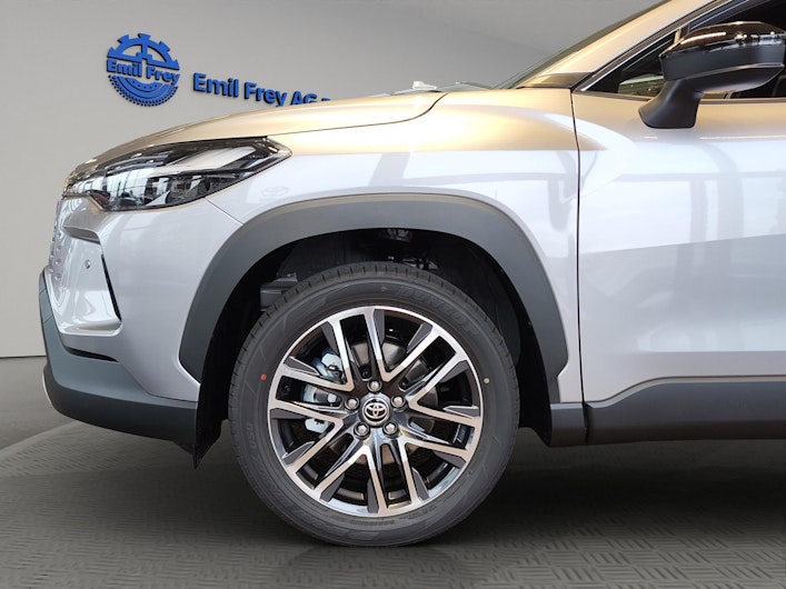 Vehicle image TOYOTA COROLLA CROSS