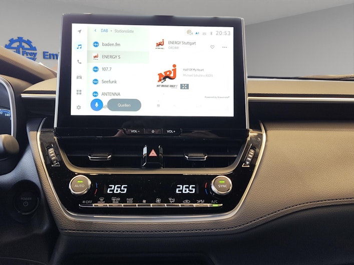 Vehicle image TOYOTA COROLLA CROSS