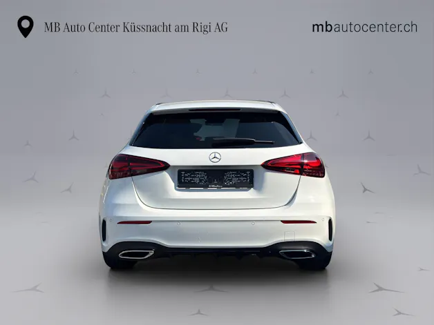 Mercedes-Benz A 220 AMG Line 4m