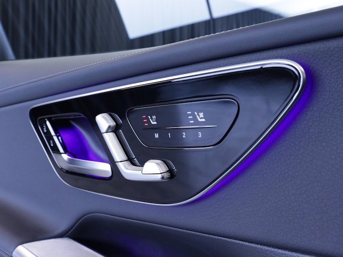 Vehicle image MERCEDES-BENZ GLC 400