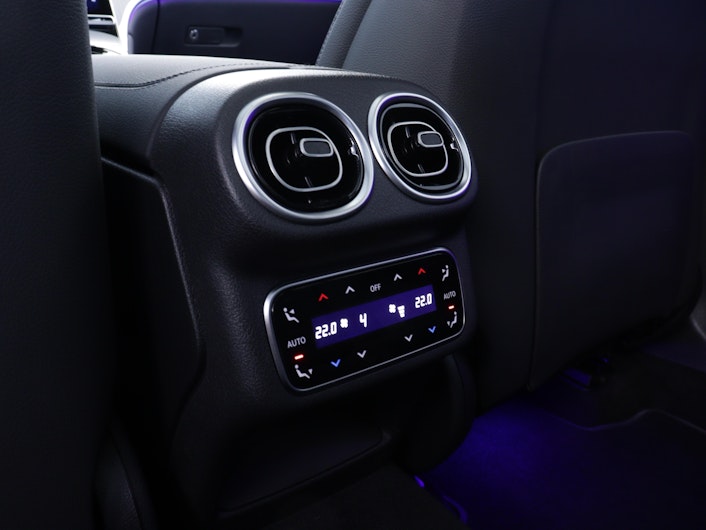 Vehicle image MERCEDES-BENZ GLC 400